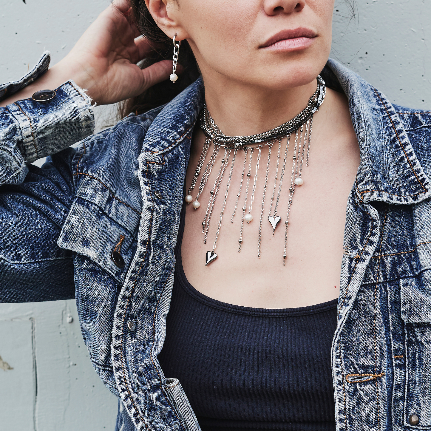 Collar "Camaleón + Corazones de Perlas"