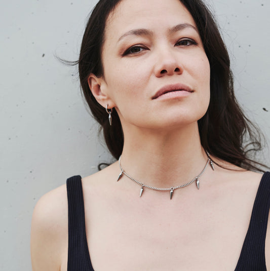 Necklace / bracelet "Barbed wire style pearls"