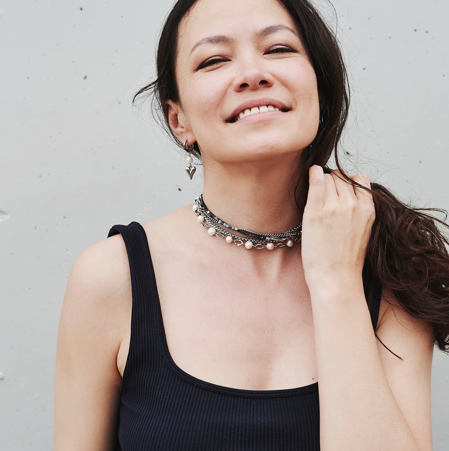 Collar "Camaleón +Perlas de encaje blanco"