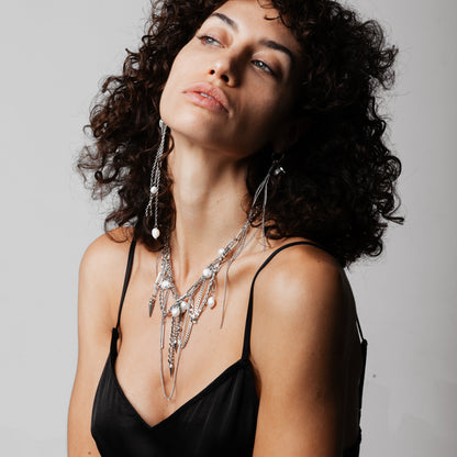 Gargantilla/ Accesorio extra para collar "Camaleón" "Punk lujo blanco"