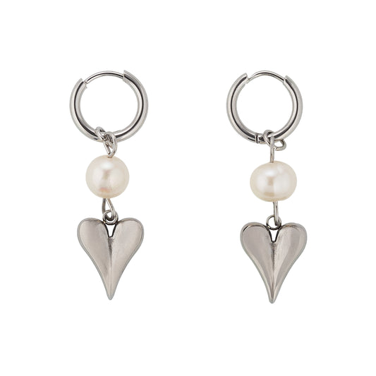 Pendientes de corazón con perlas